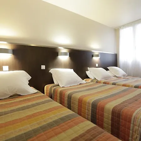 Hotell Au Petit Caporal Maisons-Alfort