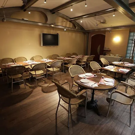 Au Petit Caporal Hotell Maisons-Alfort