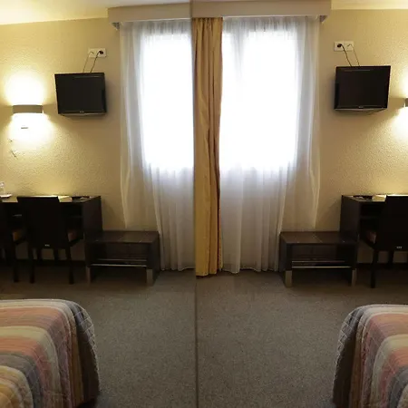 Au Petit Caporal 3* Maisons-Alfort
